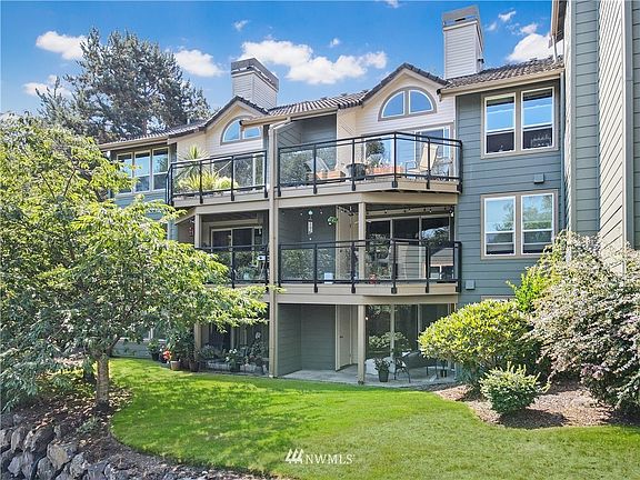 3rd image of 3008 N Narrows Dr Unit A104