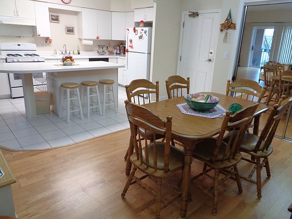 5th image of 7400 W Lawrence Ave Unit 229