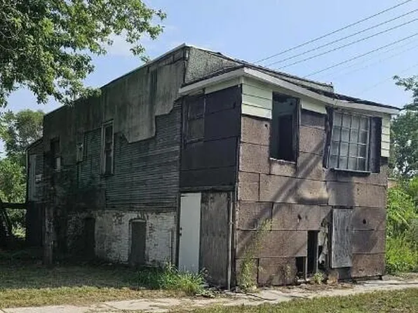1545 Van Buren St, Gary, IN 46407