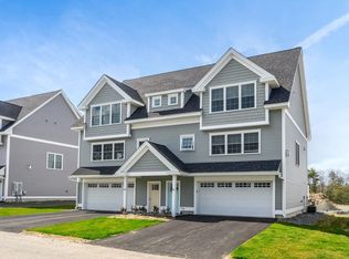 46 Green Rd, Newmarket, NH 03857