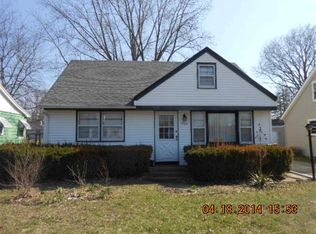 1704 Pierce Ave, Rockford, IL 61103