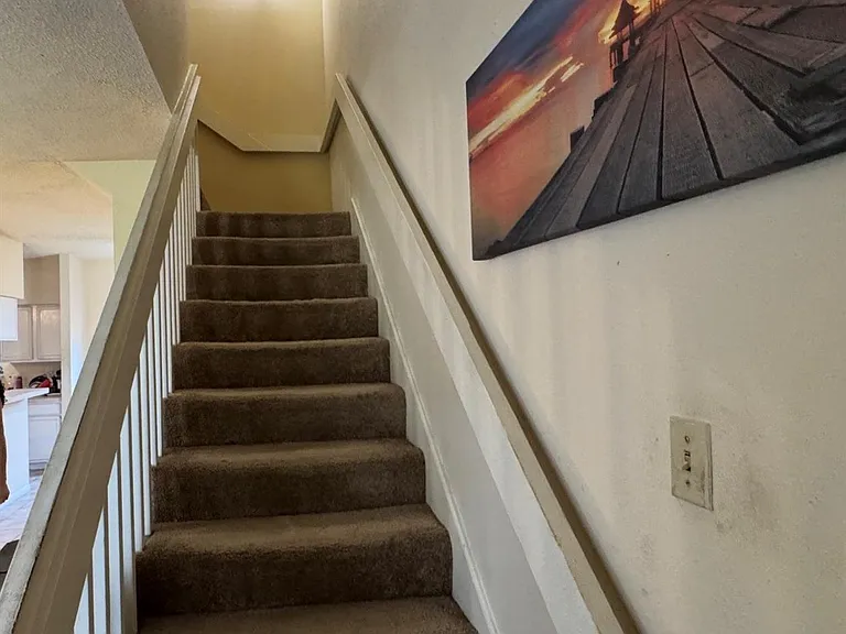 12300 Brookglade Cir #125 — Photo 6