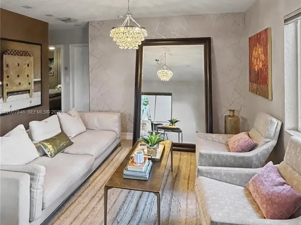 1423 Holly Heights Dr APT 11, Fort Lauderdale, FL 33304