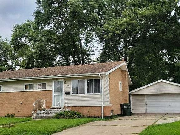 2nd image of 2755 Circle Dr