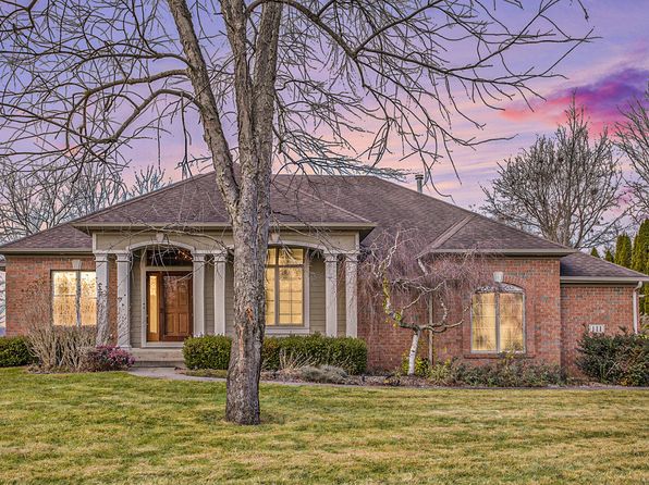 111 Arrowhead Dr, Coldwater, MI 49036