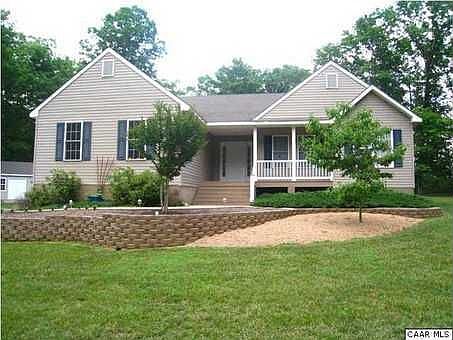 2nd image of 195 Pointer Ln