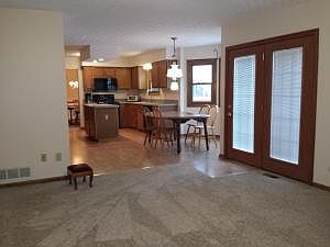5th image of 5634 Rosecliff Dr