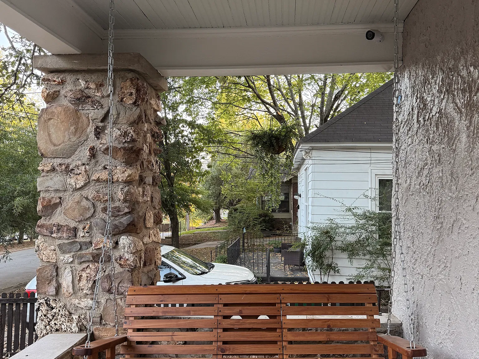 3 bed, 1248 sqft, $2,100 — Photo 2