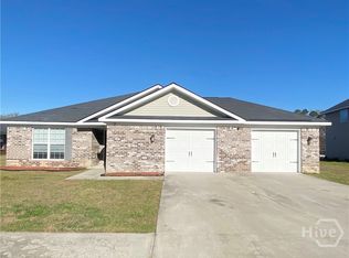 42 Autumn Rift Rd, Midway, GA 31320