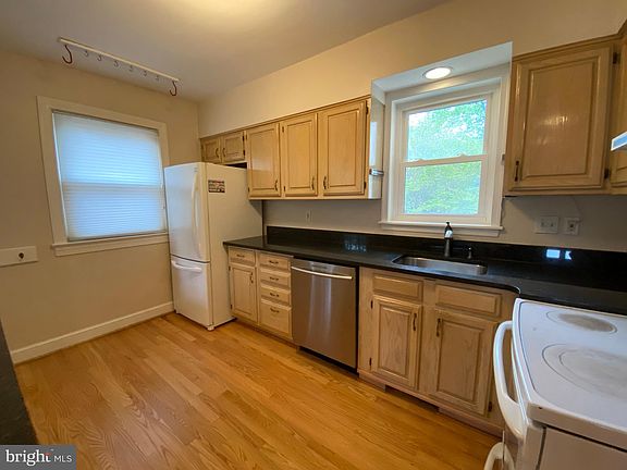 5th image of 5270 26th St N
