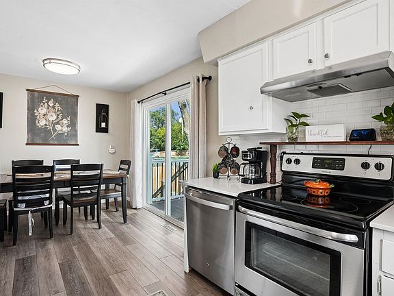 5th image of 3029 W 9th St