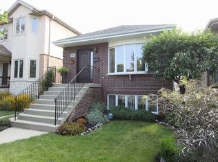 1911 N 74th Ct, Elmwood Park, IL 60707