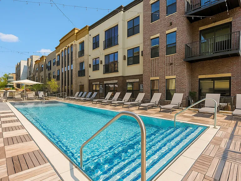 VER at Proscenium Apartments — Photo 6