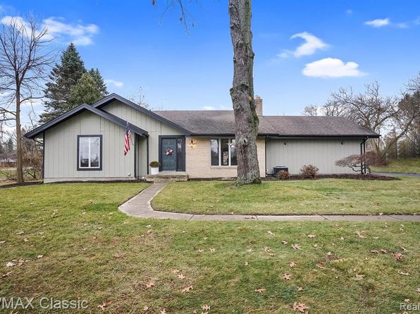 Walled Lake MI Real Estate - Walled Lake MI Homes For Sale | Zillow