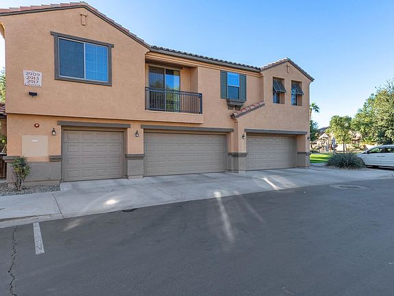 4th image of 2909 E Dunbar Dr