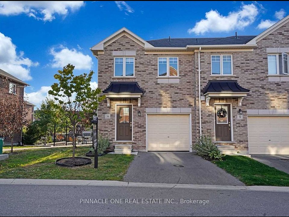 1st image of 34 Markham Trl