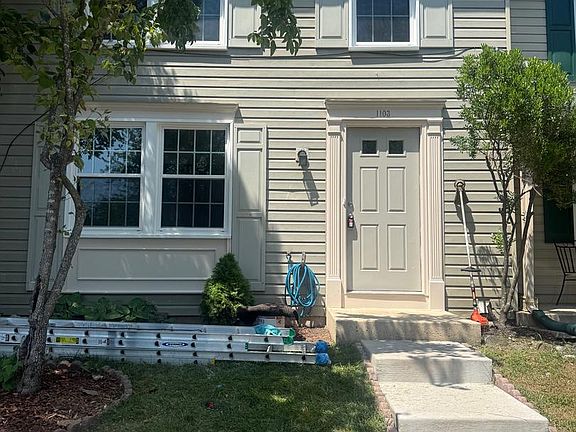 2nd image of 1103 Lopez Ln