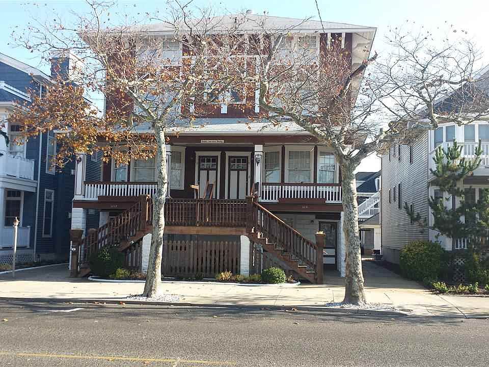 1st image of 1229 Wesley Ave