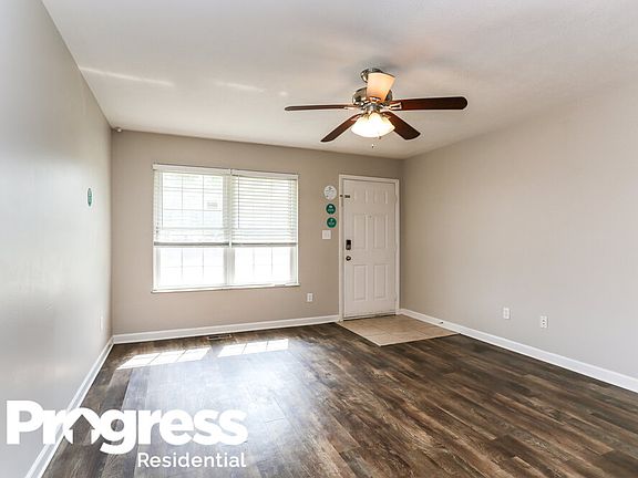 5th image of 4770 Sullivant Ave
