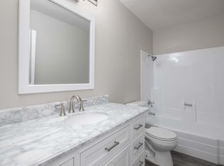 23210 Orange Ave APT 3, Lake Forest, CA 92630