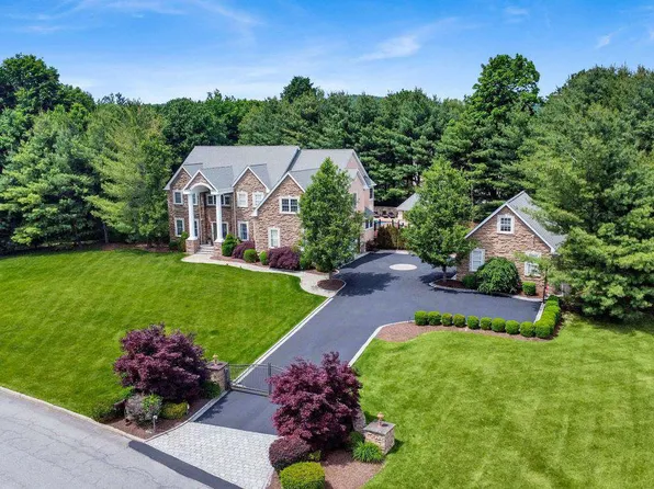 9 Tyler Court, Mahopac, NY 10541