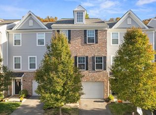 126 Watson Dr, Warrendale, PA 15086