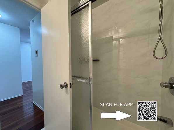 6139 168th St APT 2F