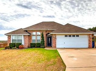 1303 Cochise Trl, Granbury, TX 76048