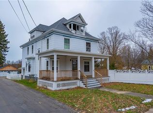 14 Pearl St, Forestville, NY 14062