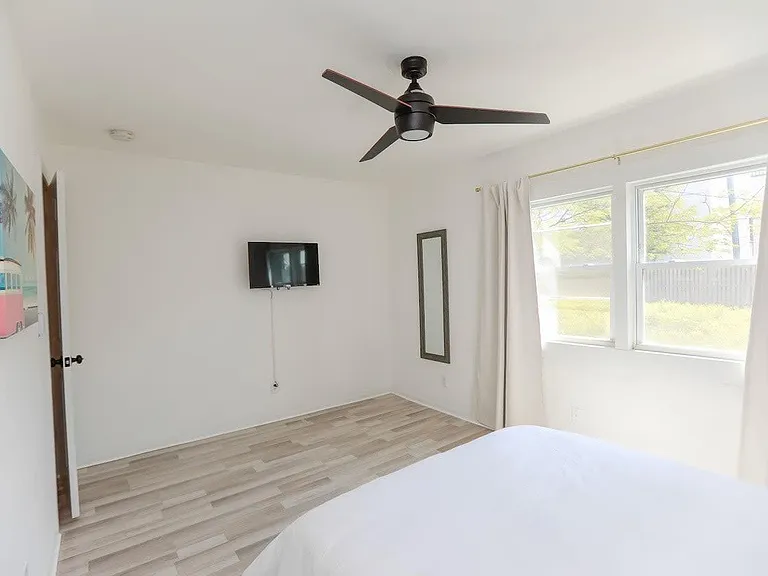 1278 W Ocean View Ave #A — Photo 6