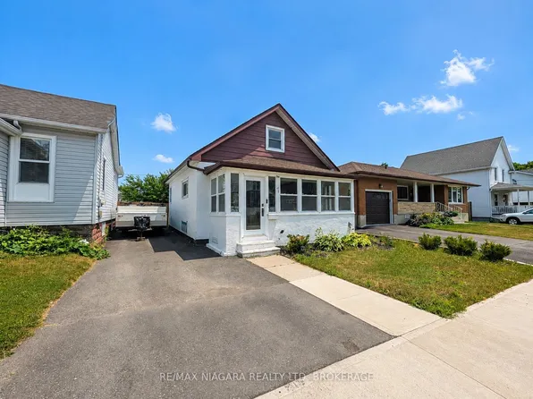 49 Randolph St, Welland, ON L3B 4C3