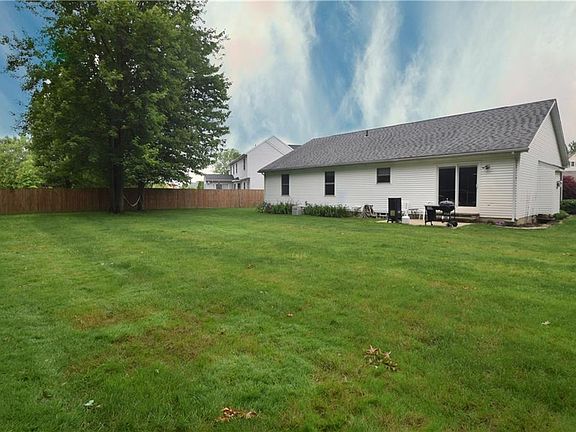 2nd image of 443 Alexis Dr