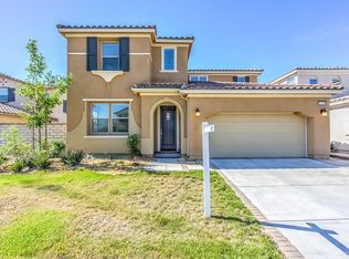 13381 Eaglebluff Ln, Corona, CA 92880