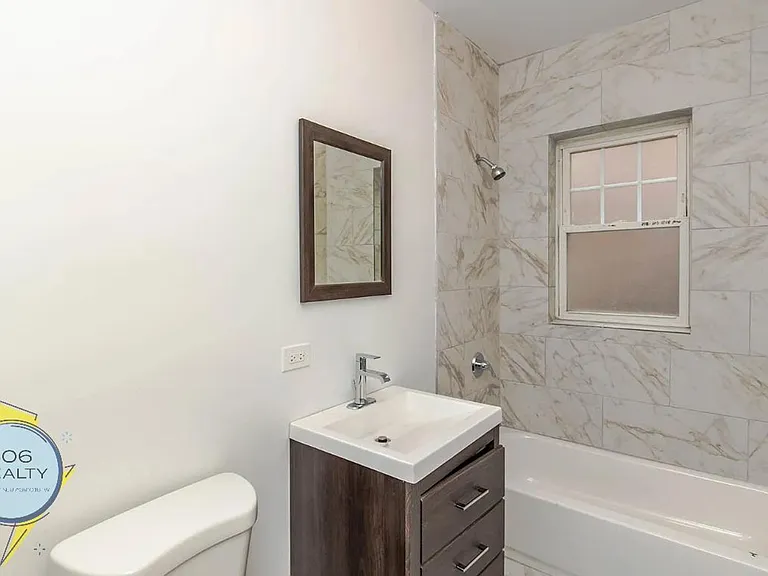 Beautiful Berwyn Apartments on Kenilworth! — Photo 12