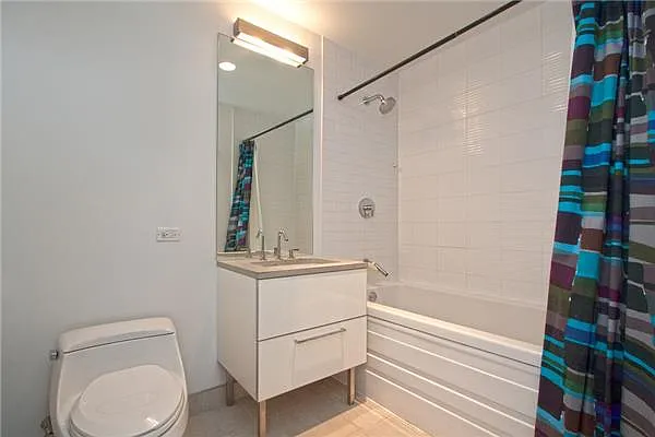 Sold by Space Marketing Shop | media 7