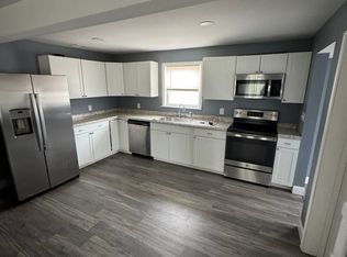 5910 Sullivan Trl, Nazareth, PA 18064
