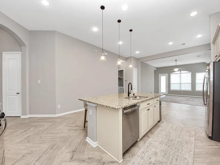 2547 Granberry Point — Photo 16