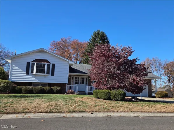 1673 Flint Ln, Coshocton, OH 43812