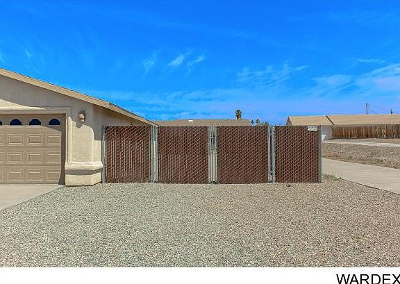 Side Yard parking