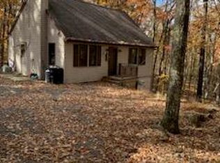 101 Alpine Dr, Zion Grove, PA 17985