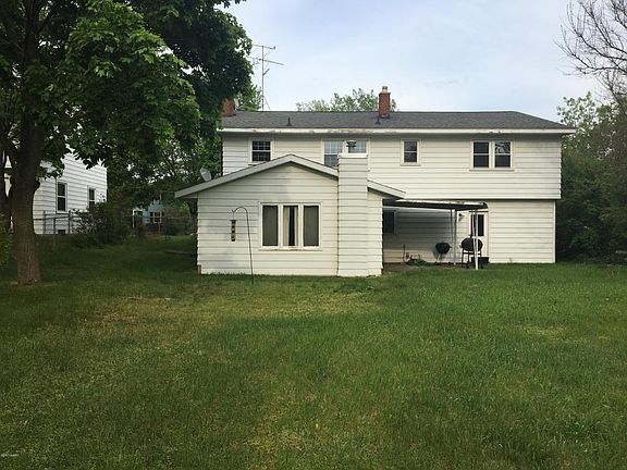 3rd image of 3447 Williamson Ave NE