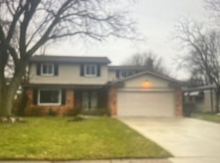 17471 Evans St, Southfield, MI 48076