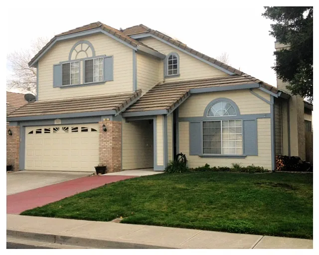202 Oak Brook Ct photo 1