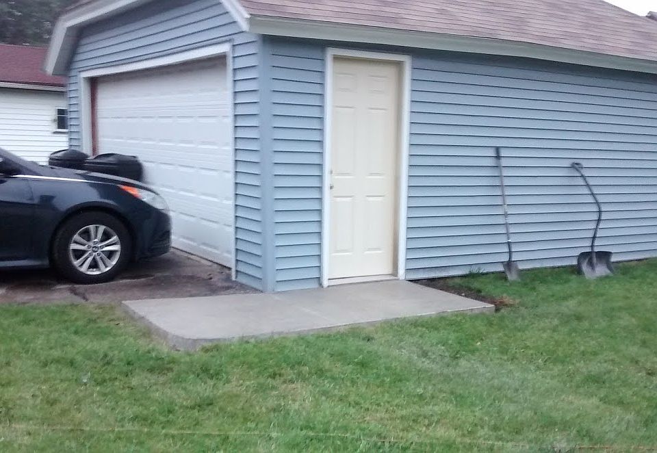 Garage Service Walkway 2016