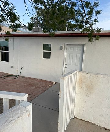2nd image of 5212 Derringer Rd