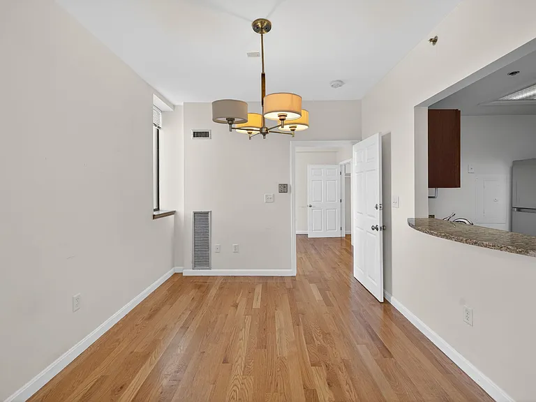 169 Monsignor Obrien Hwy #505 — Photo 8