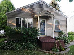 1095 Maple St, Sault Sainte Marie, MI 49783