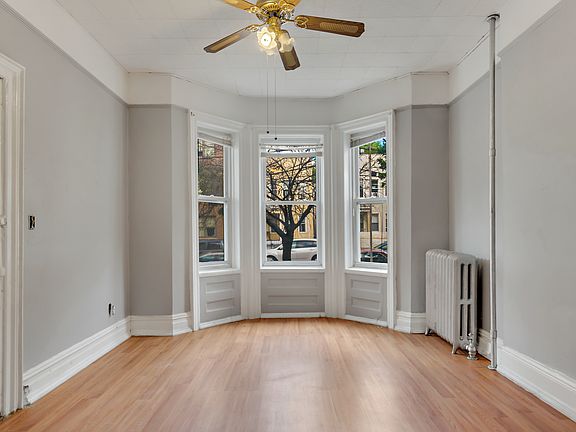 2nd image of 2317 Lyon Ave Floor 1