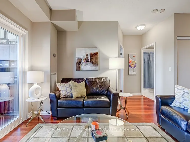 15450 Yonge St #414 — Photo 12