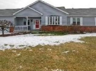 4541 Cornerstone Dr, Winthrop Harbor, IL